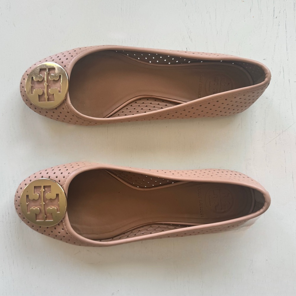 Tory Burch Perforated Reva Ballet Flat 
Size 8